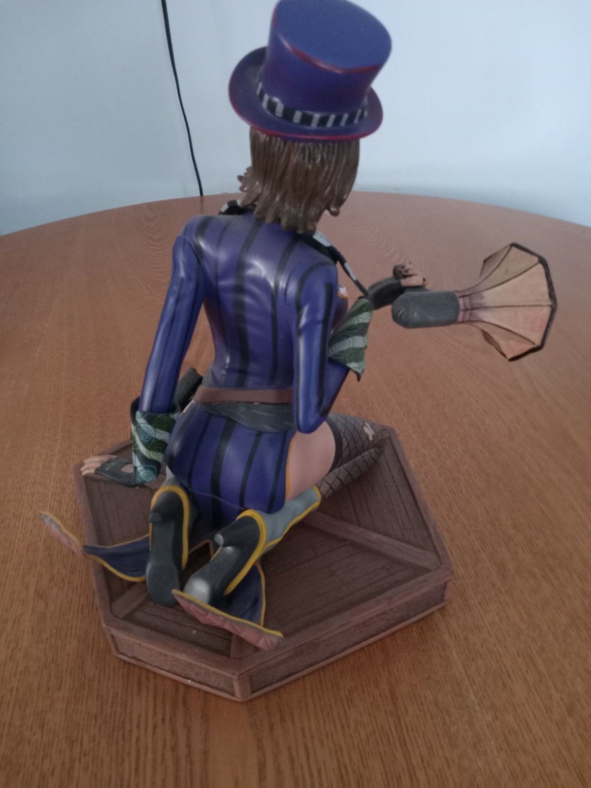Mad Moxxi Limited Statue w/original Box MIB Borderlands Video Game