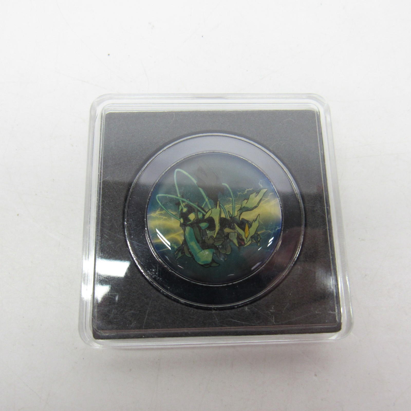 Pokemon Black Version 2 Nintendo Kyurem Commemorative Coin Token Medal Coin