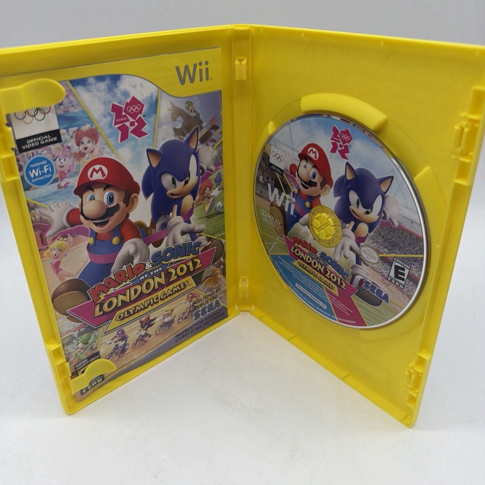 SEGA Mario & Sonic London 2012 Olympic Games Nintendo Wii w/ Case & Manual