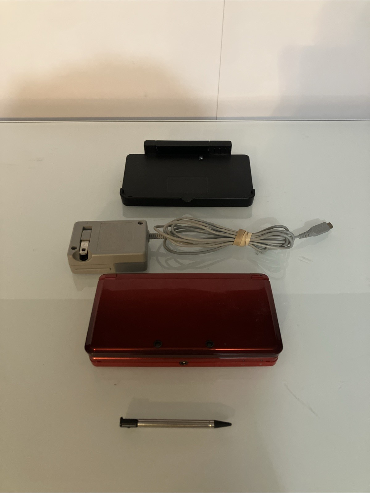Used Nintendo 3DS Handheld System – Flame Red Tested And Working W/ Stylus