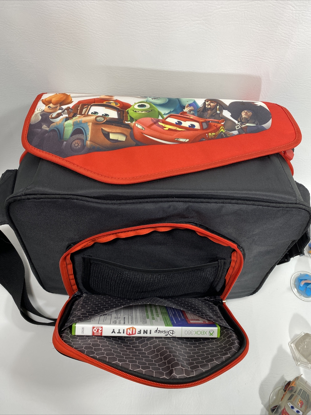 Disney Infinity Lot Of 26 Figures, XBOX Game 2.0, Roll Out Shoulder Bag, Cards
