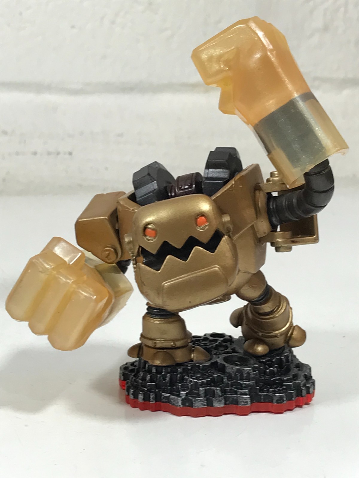 Activision Skylanders Action Figures Lot Of 3. Hot Head Jawbreaker Head Rush
