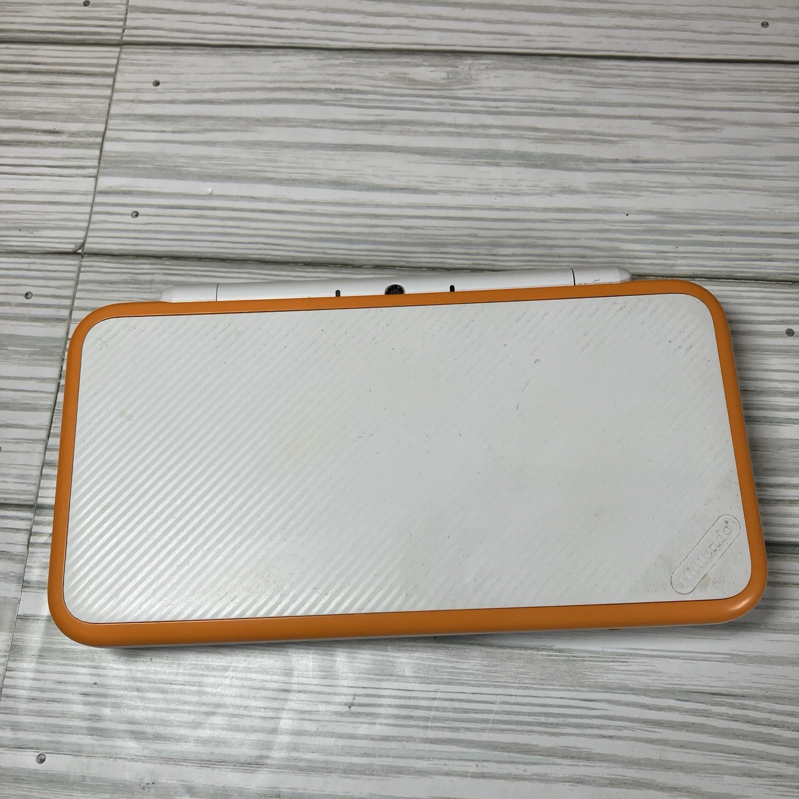 New Nintendo 2DS XL White & Orange TESTED & WORKING W/ Charger Stylus Mario Kart