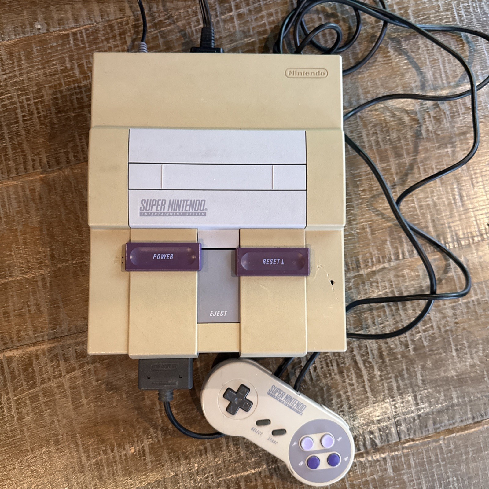 Super Nintendo SNES Video Game Console, 1 Controller + wires. Classic, nostalgic