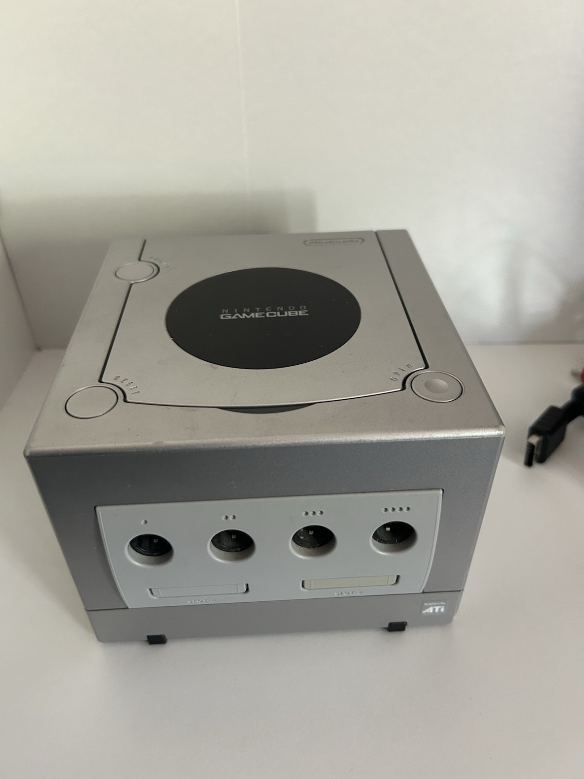 Nintendo GameCube Silver Console w/ Controller, AC Adapter & A/V Cable