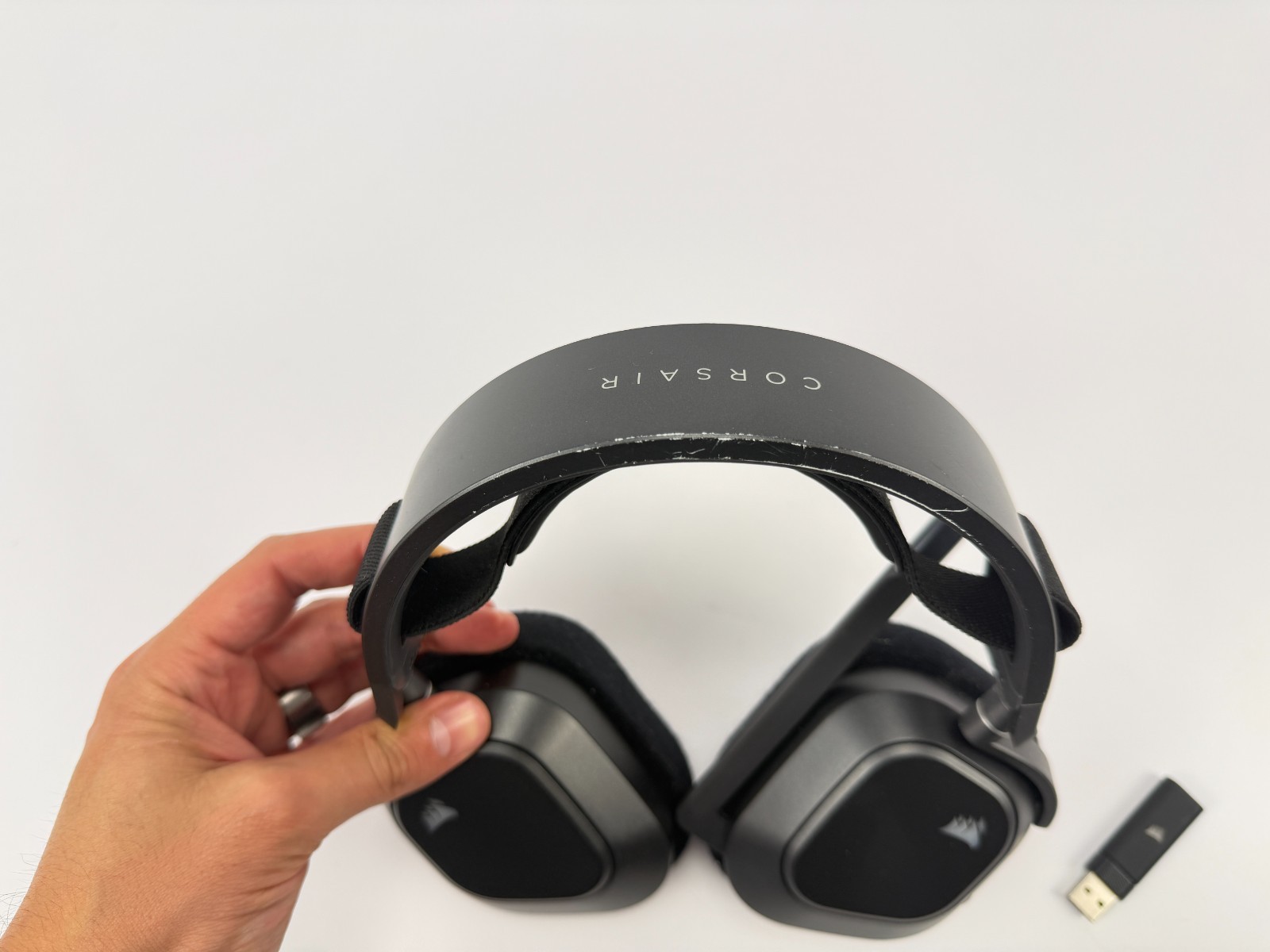 Corsair HS80 MAX Wireless Multiplatform Gaming Headset WITH DONGLE 🎧