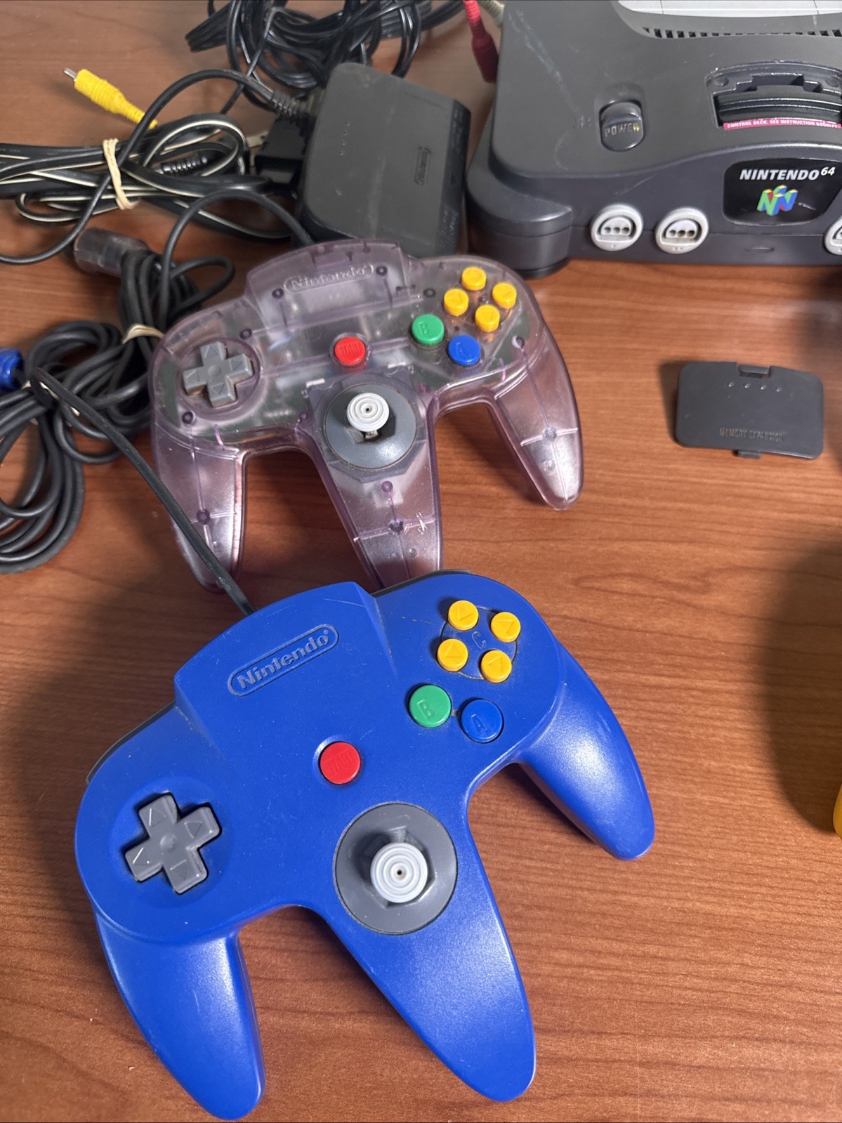 Nintendo 64 Black Console Bundle w/ Controller AV Power + 4 Controllers