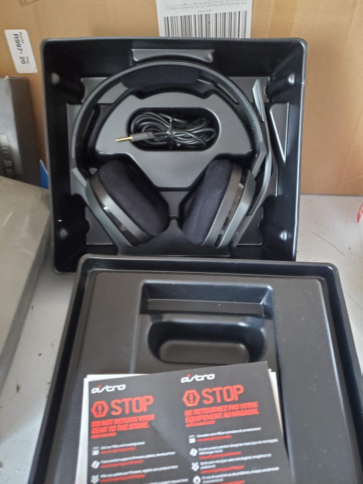 Astro A10 Headset Stereo Mini-phone 3.5mm Wired, 32Ohm, 20Hz – 20Hz, 939-0015009