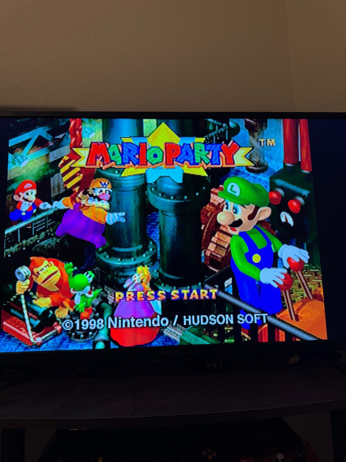 Mario Party 1 N64 Complete in box – excellent condition with protective covers