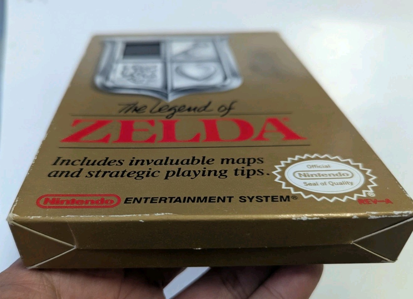 NINTENDO THE LEGEND OF ZELDA IN BOX GOOD NO BOOKLET TESTED.