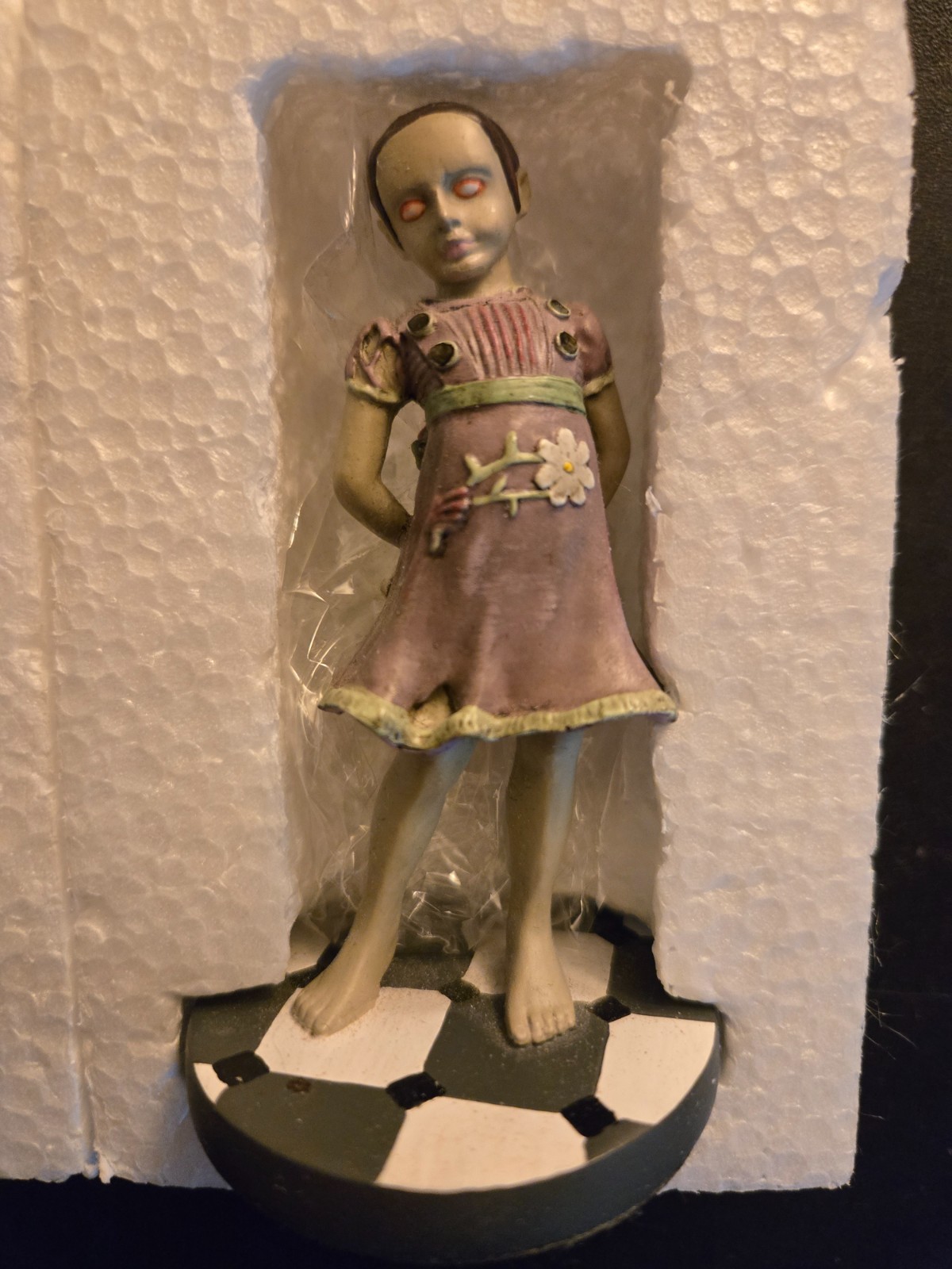 E3 Bioshock Little Sister Figurine NEW in box 2K Games Mini Statue Figure 3.25″
