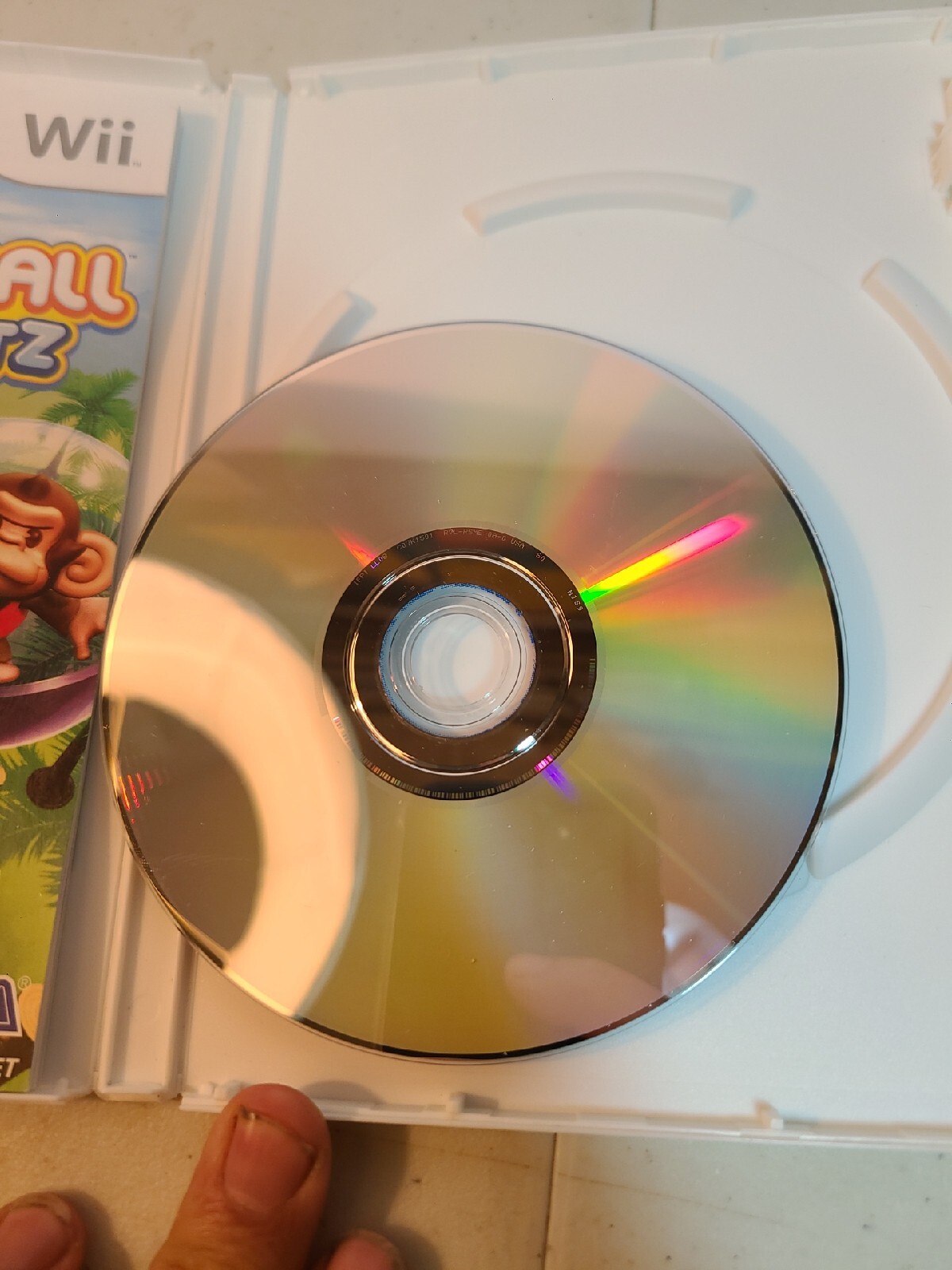 Super monkey ball banana blitz. (Nintendo Wii)