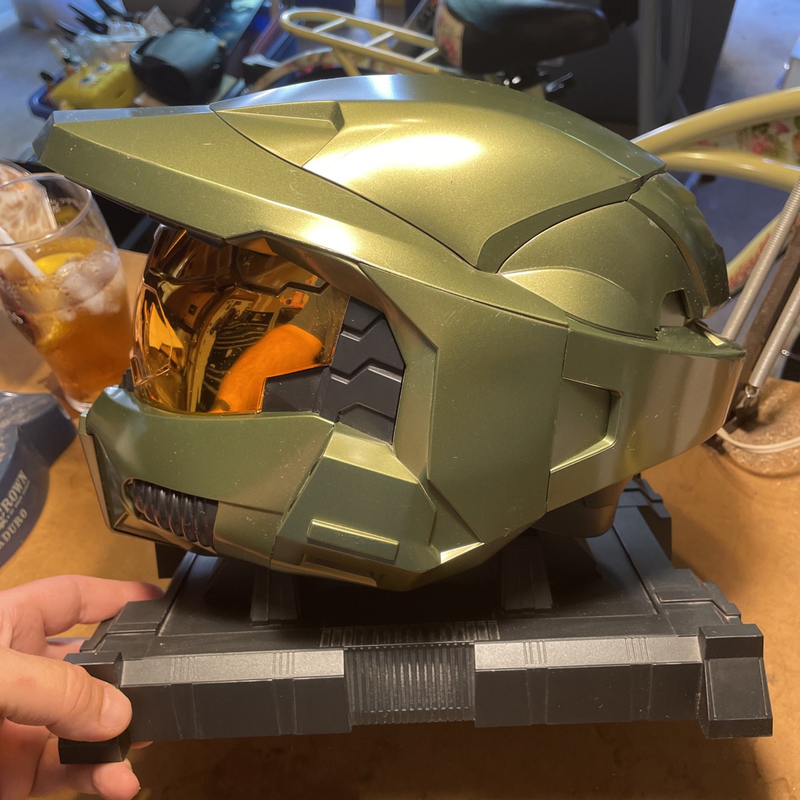 Halo Master Chief Helmet Light-Up Display Stand – Helmet Model for Halo Series