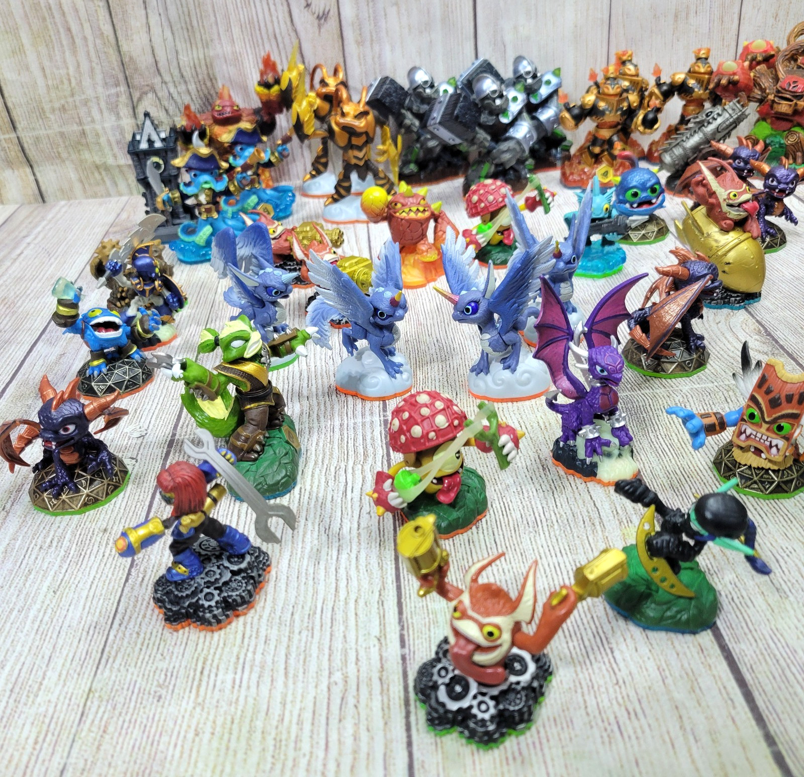 Skylanders Bulk Lot 60 – Spyro’s Giants Swap Force Imaginators Trap Team +