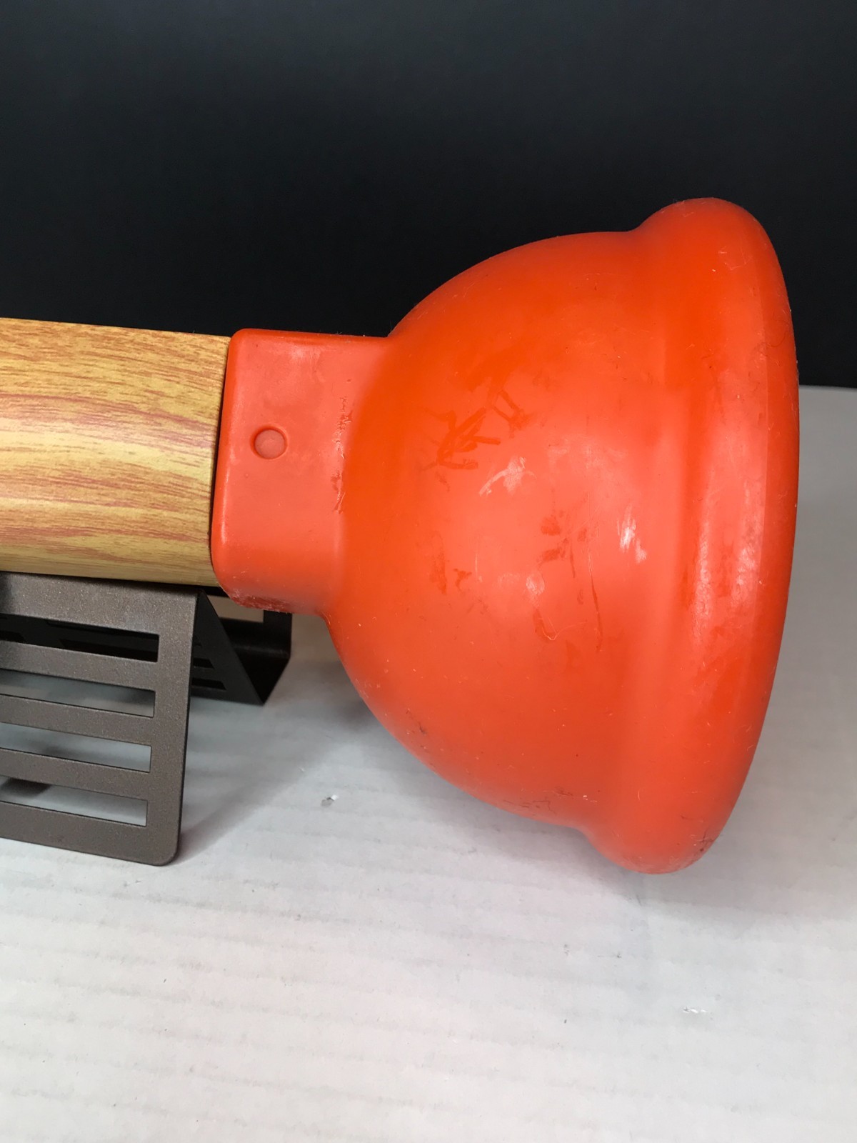 RARE Plunger Gun Rayman Raving Rabbids Nintendo Wii Pistola Fucile MadCatz