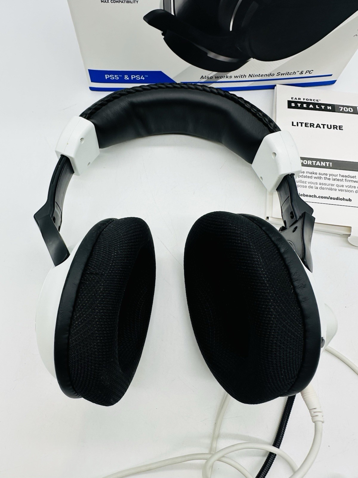 Turtle Beach Stealth 700 Gen 2 MAX Ear-Cup Over the Ear Headsets No Dongle, Used
