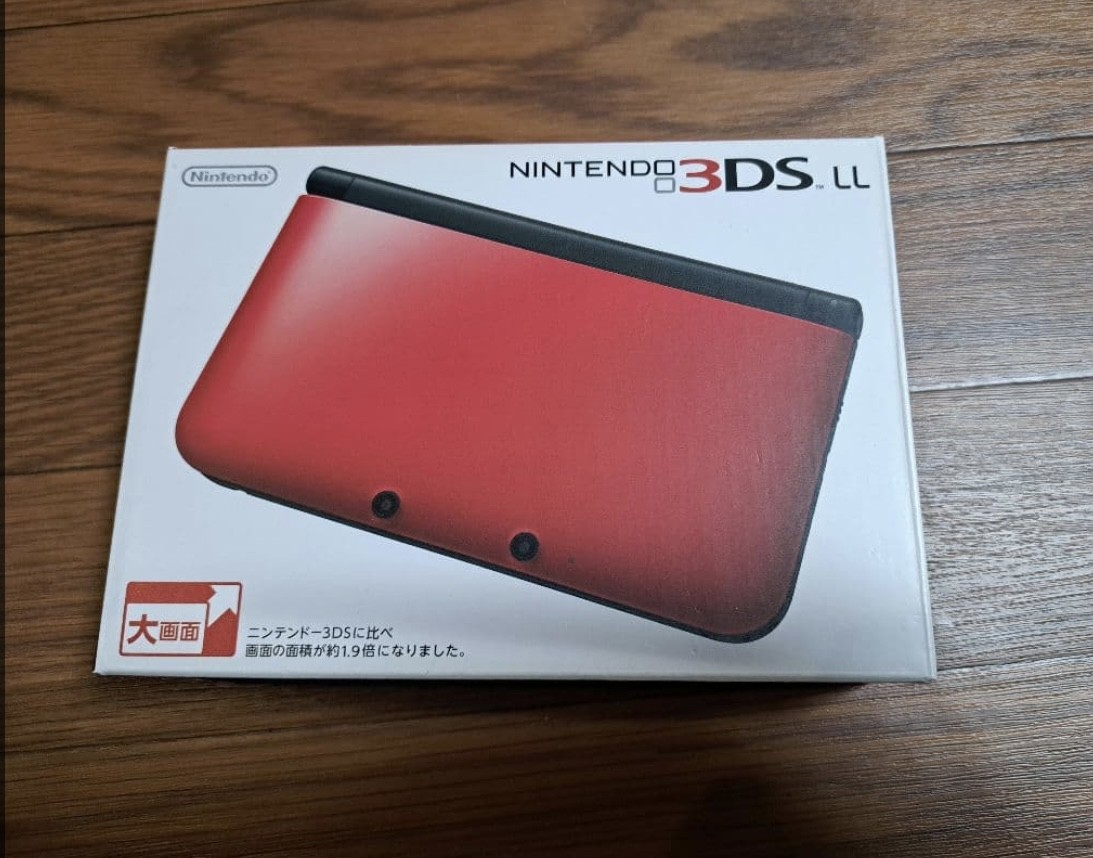 Nintendo 3DSLL Console – Red and Black
