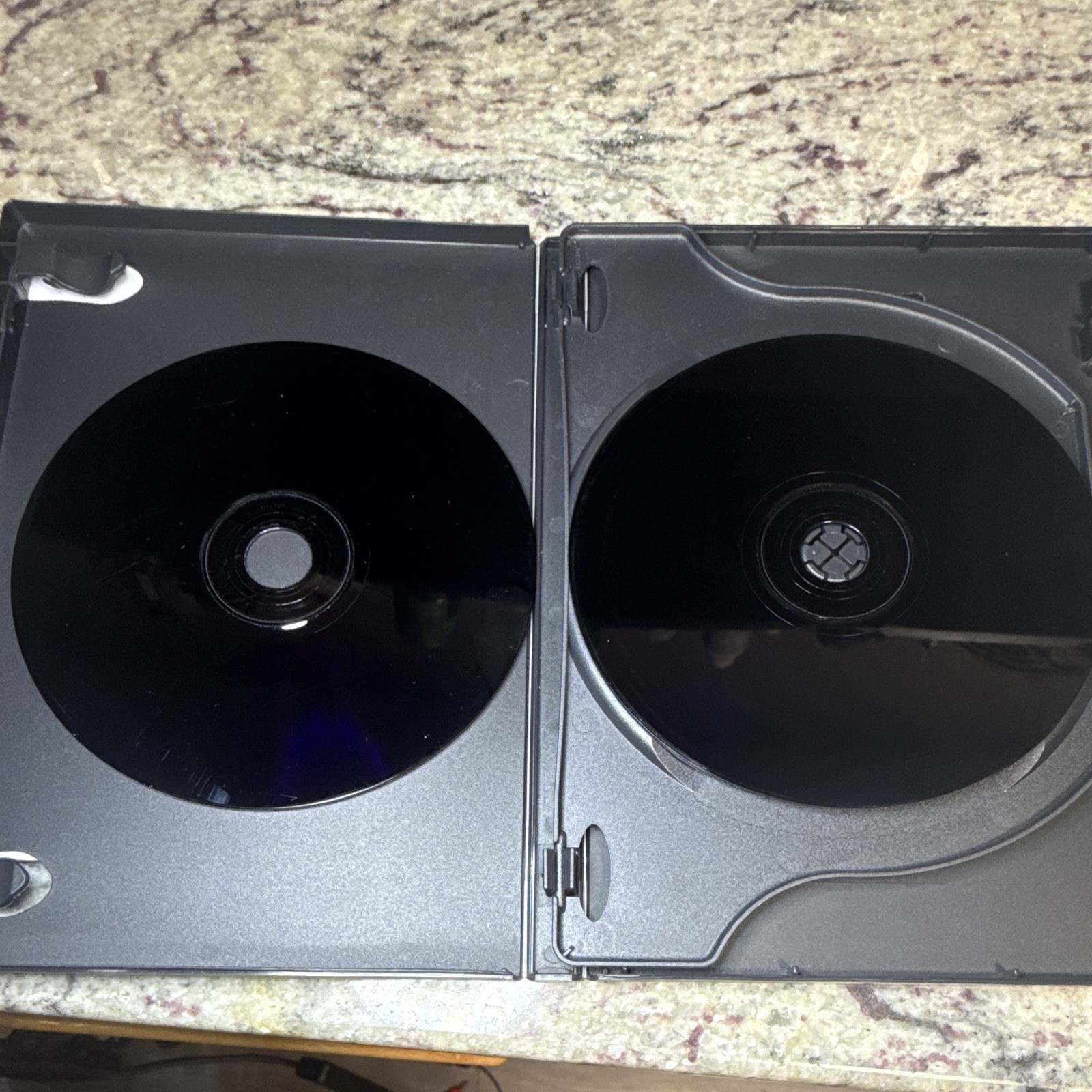 Infogrames Alone in the Dark: The New Nightmare PS1 M-Mature NTSC-U/C Manual