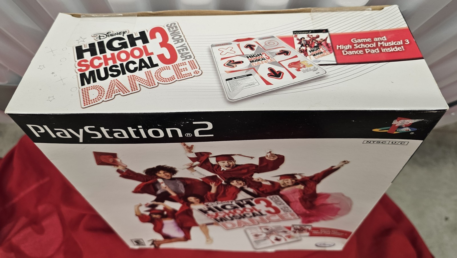 NEW High School Musical 3: Senior Year Dance Bundle (Sony PlayStation 2, 2008)