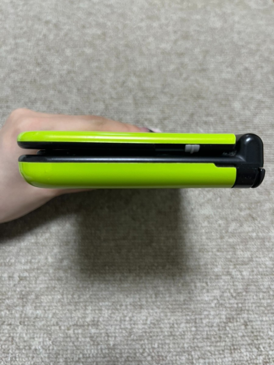 New Nintendo 3DS XL LL Black Lime Console region Japanese B984