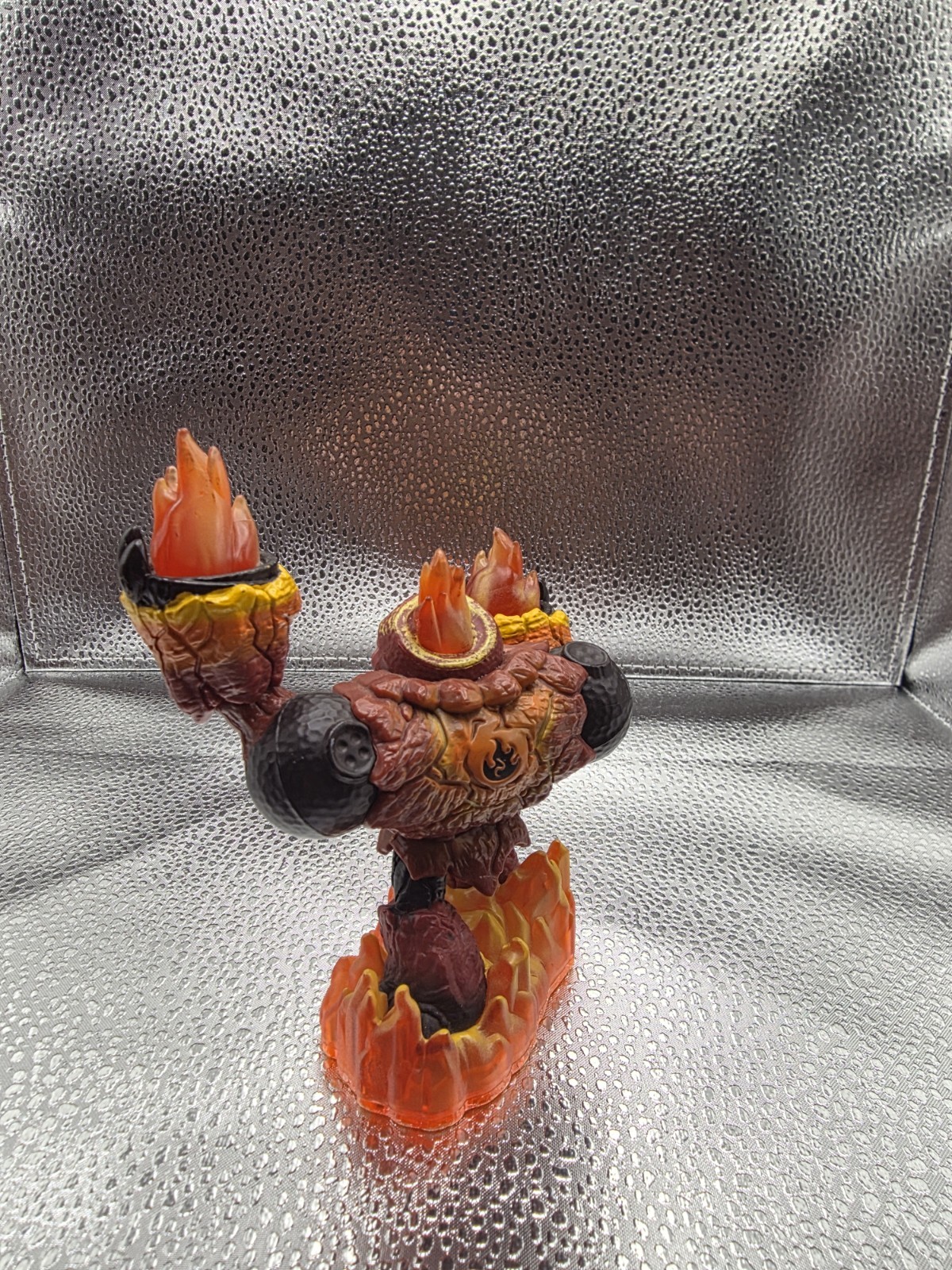 Skylanders Giants Character Figures Swarm Hot Head Ninjini Tree Rex + 1 Figure