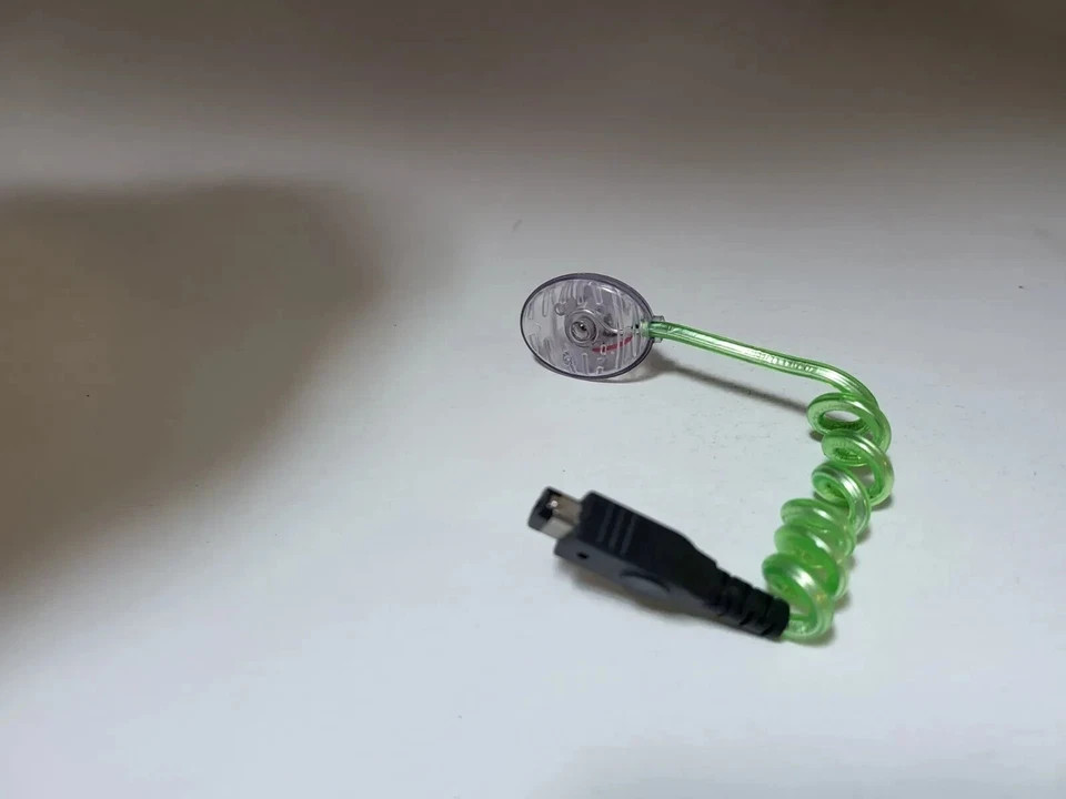 NEW Super Bright LED Snake Worm Light for GameBoy Advance No Batteries Required