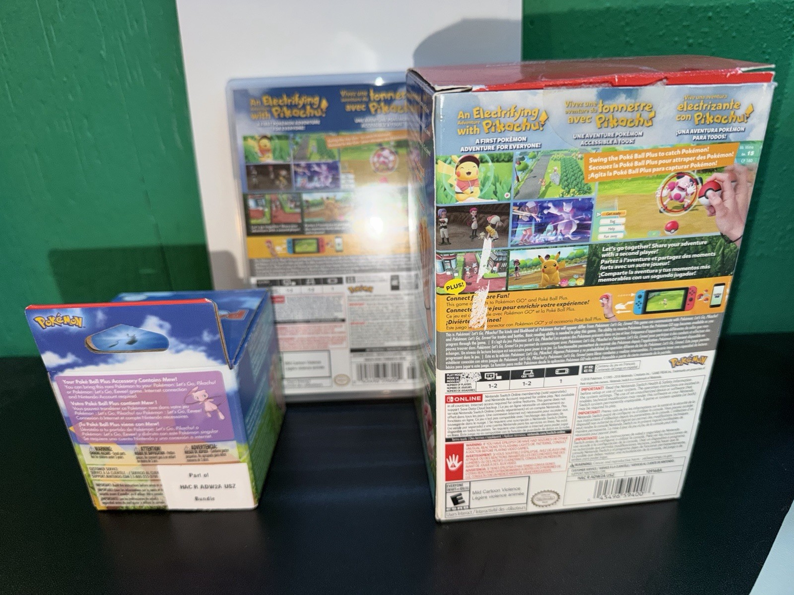 Pokemon Let’s Go Pikachu – Box Set Poke Ball Plus – Nintendo Switch – (No Mew)