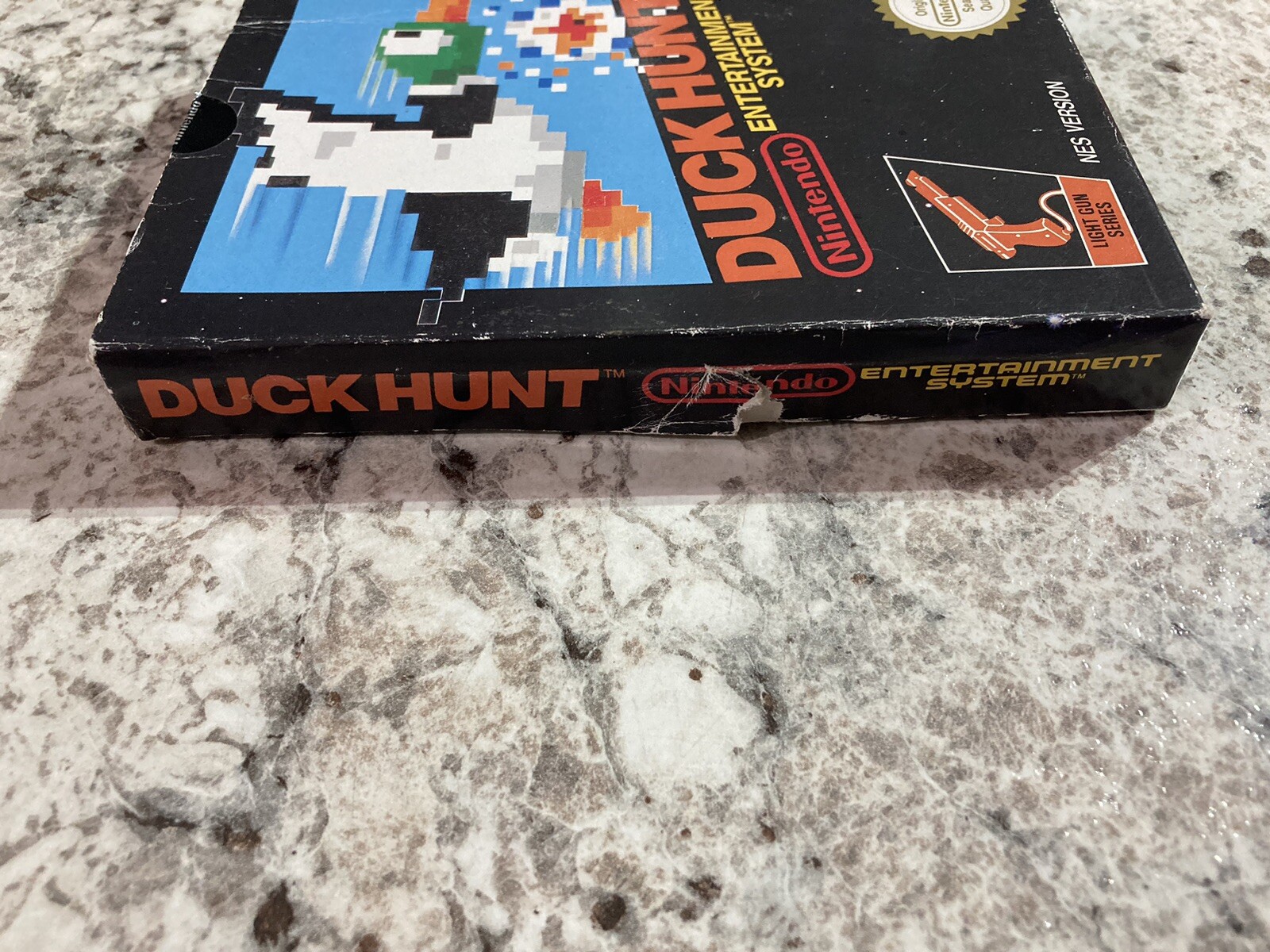 1985s Duck Hunt (Nintendo NES Game) CIB Authentic/Rare/ 3 Screws/sticker seal
