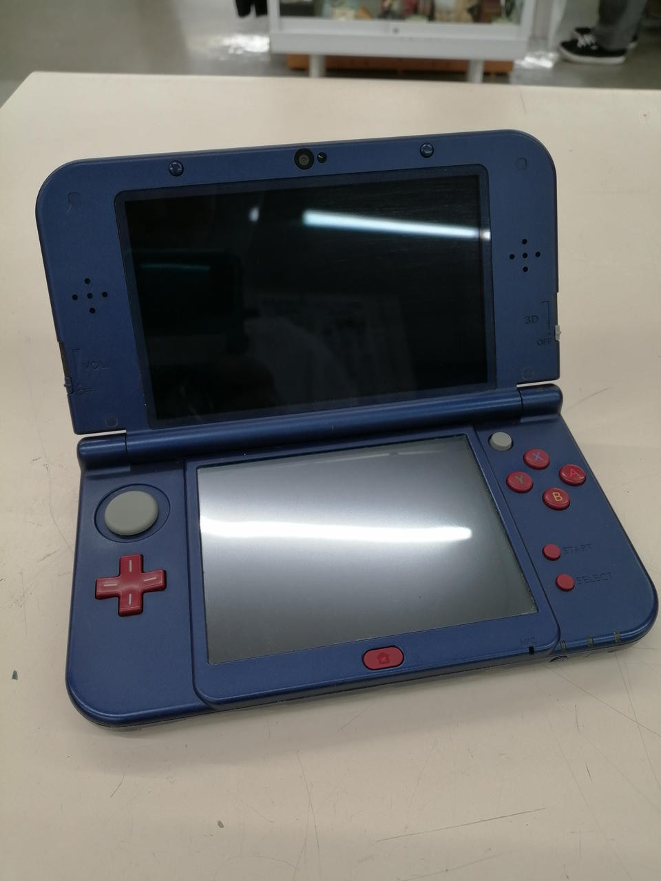 NINTENDO RED-001 NEW 3DSLL Monster Hunter specification