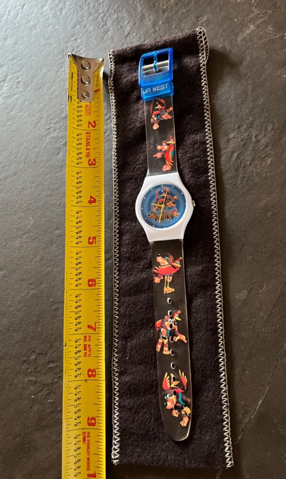 RARE 1998 Banjo-Kazooie Nintendo Rareware Watch JR West Japan