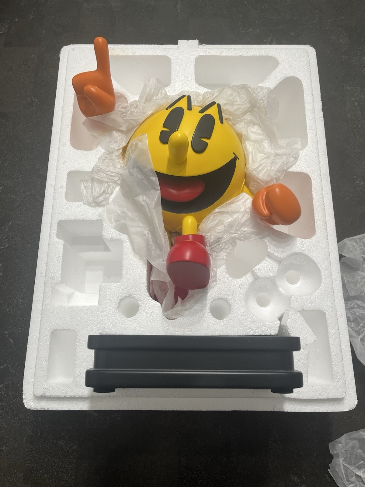 Pac-Man Regular F4F First 4 Figures Statue Preowned As-Is #69 DAMAGED READ