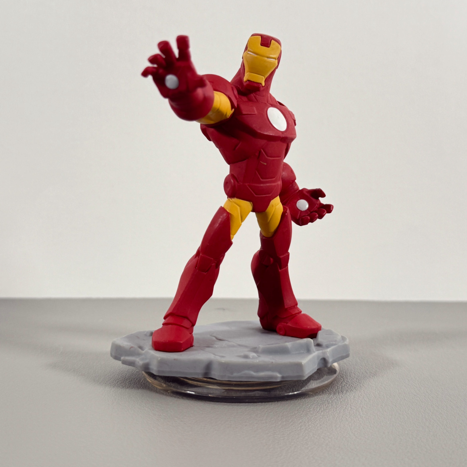 Disney Infinity 2.0 Figure – Iron Man | Marvel Character Toy Box Compatible