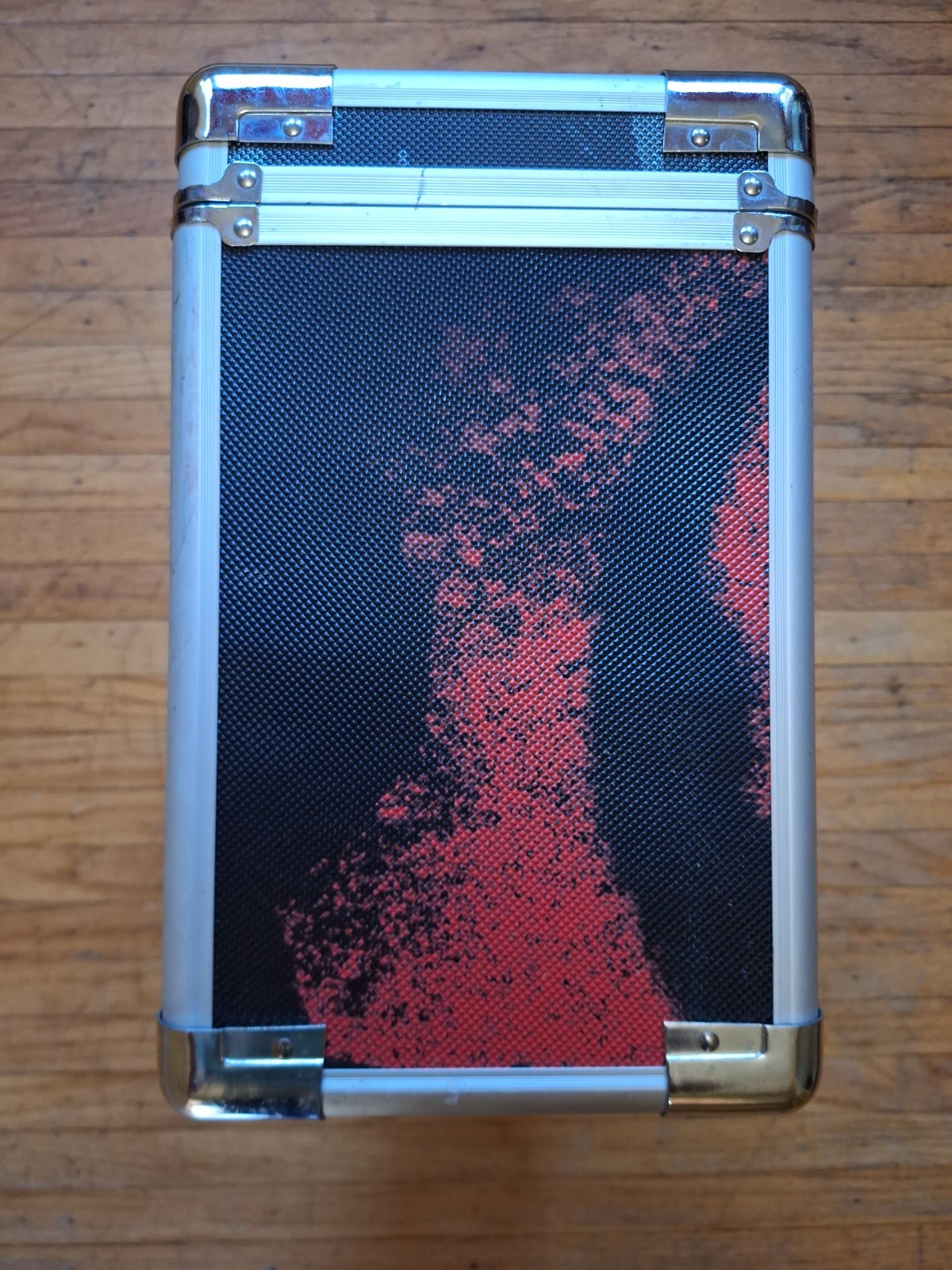 Mad Catz for The Gears of War Xbox 360 Hard Console Crate 2006 Collectors Item