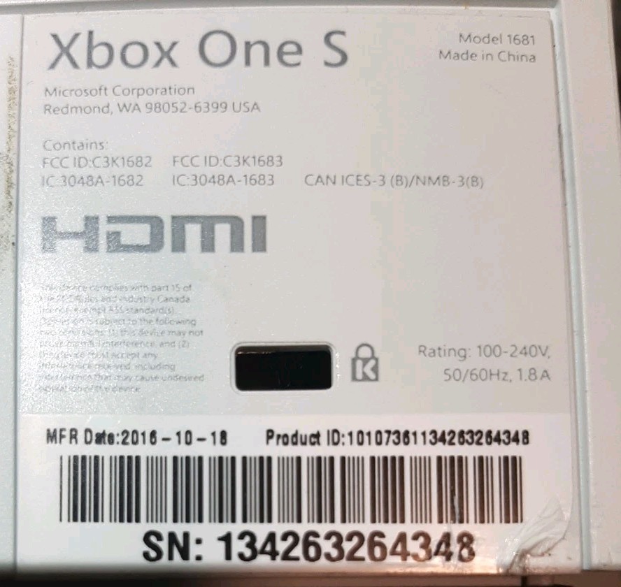 Microsoft Xbox One S 512GB Video Game Console Model 1681 White