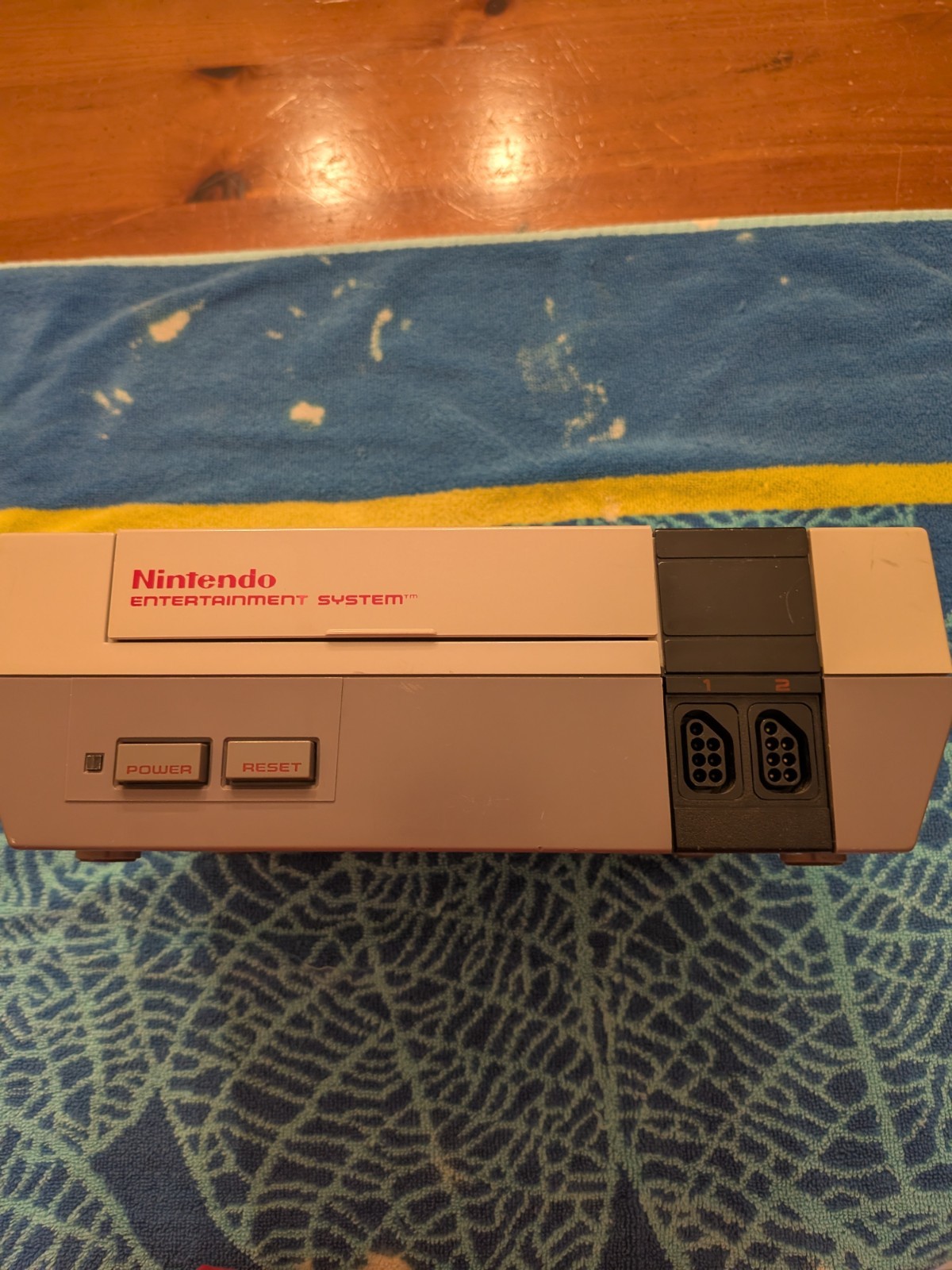 Nintendo Nes new 72 pin with Extras in Clean working Condition