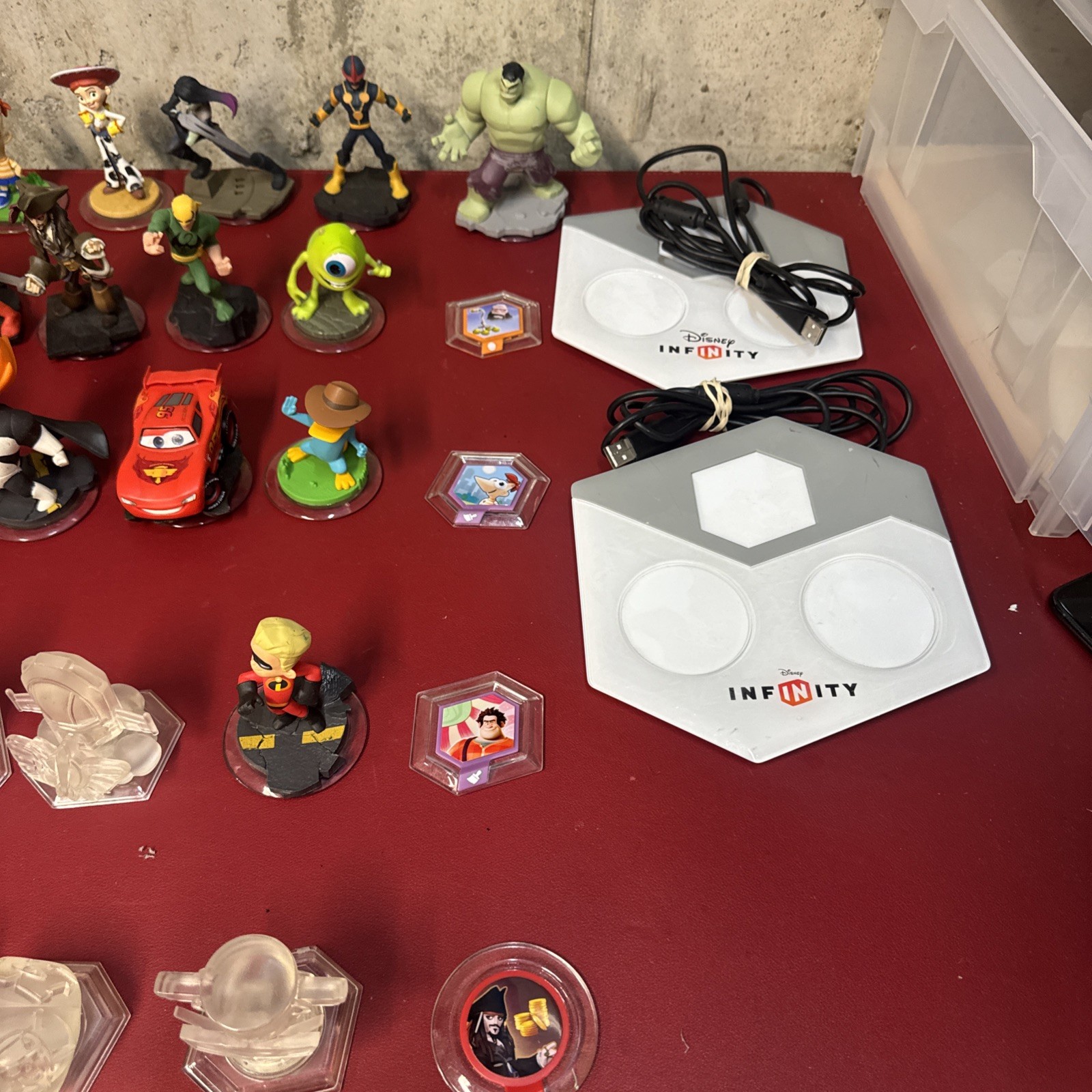 Disney Infinity Character Figure Pack Lot of 47 Figures Portals and Accessorie H