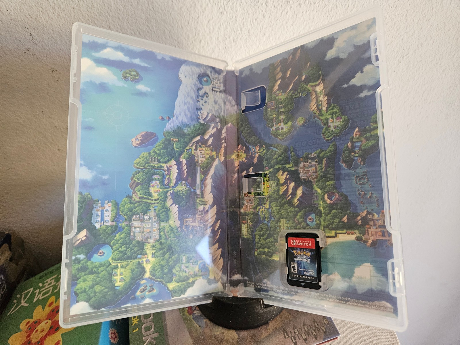 Pokemon Brilliant Diamond – Nintendo Switch (cartridge and case)