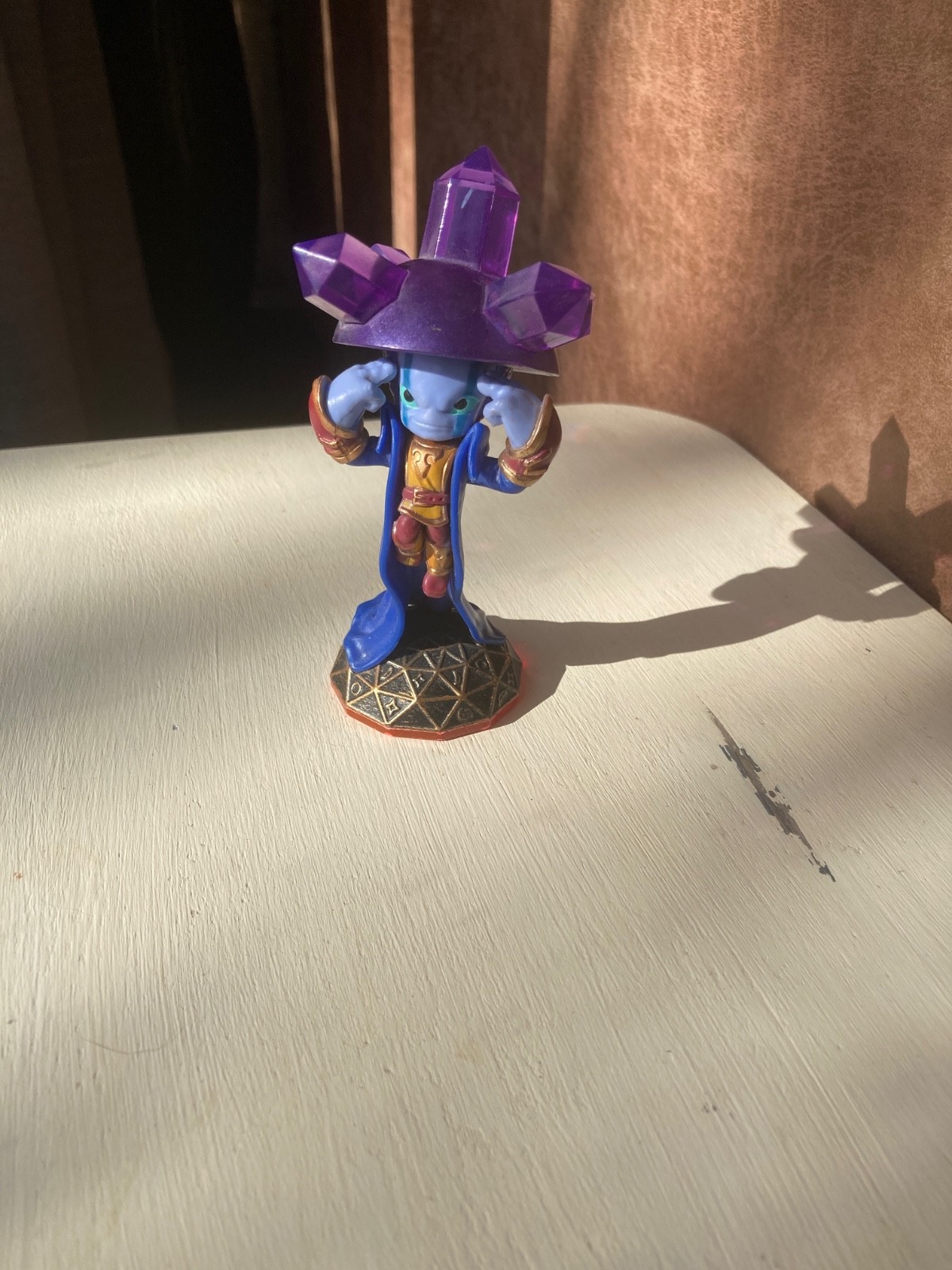 Skylanders lot of 24 plus 8 keys including Enigma, Knightlight, and Knightmare
