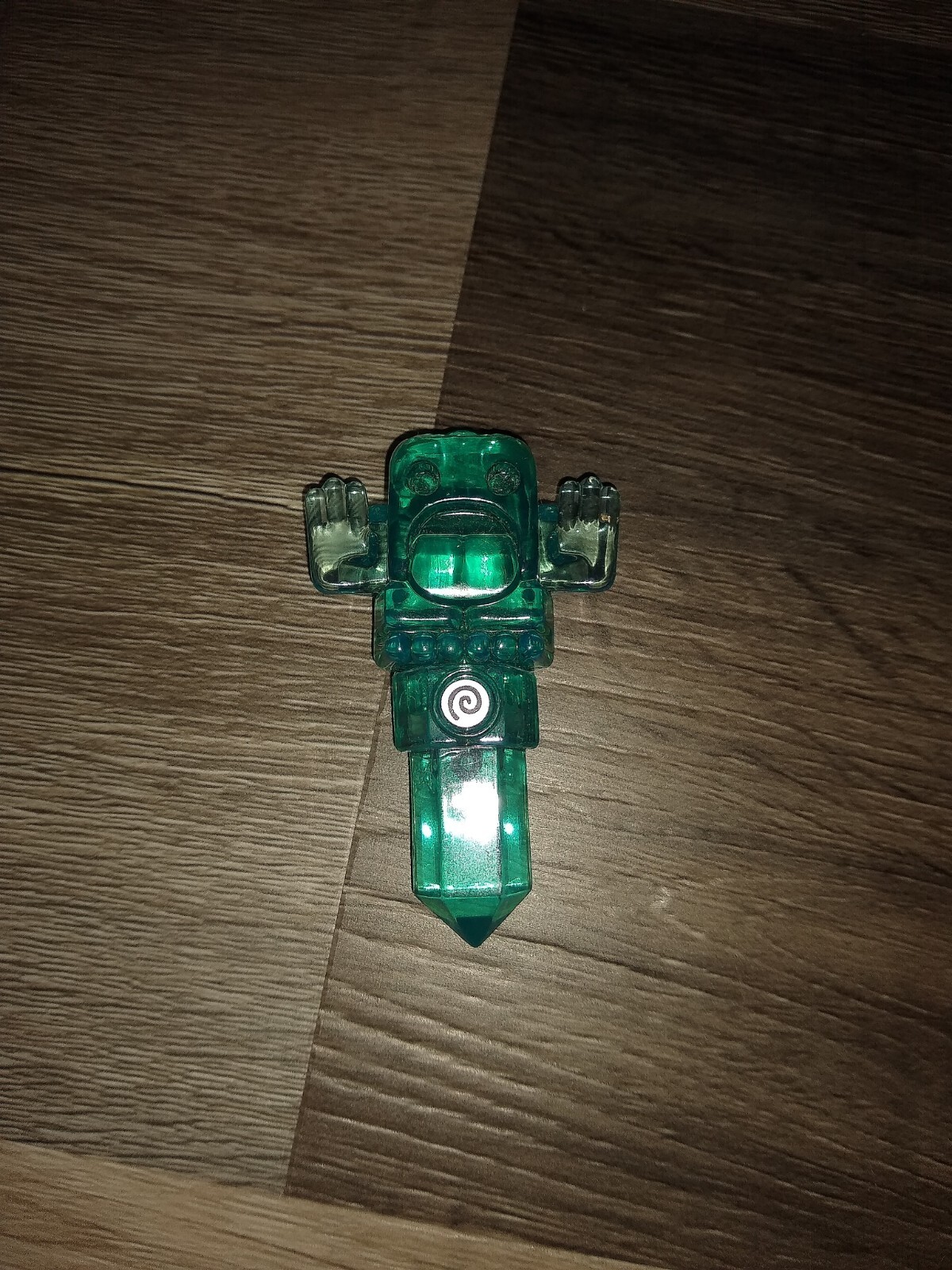 Skylanders Trap Team Air Toucan Factory Aqua Crystal Activision