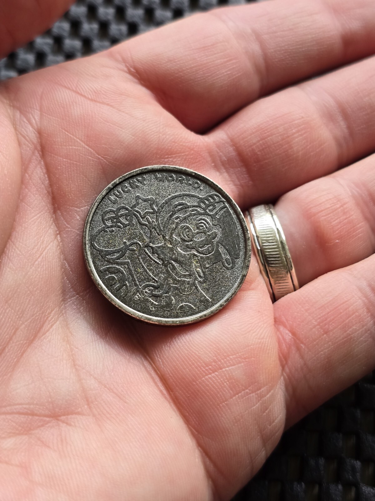 Super Mario Lucky World Coin Medal Nintendo Gachapon Rare Promo SNES GB M Koopa