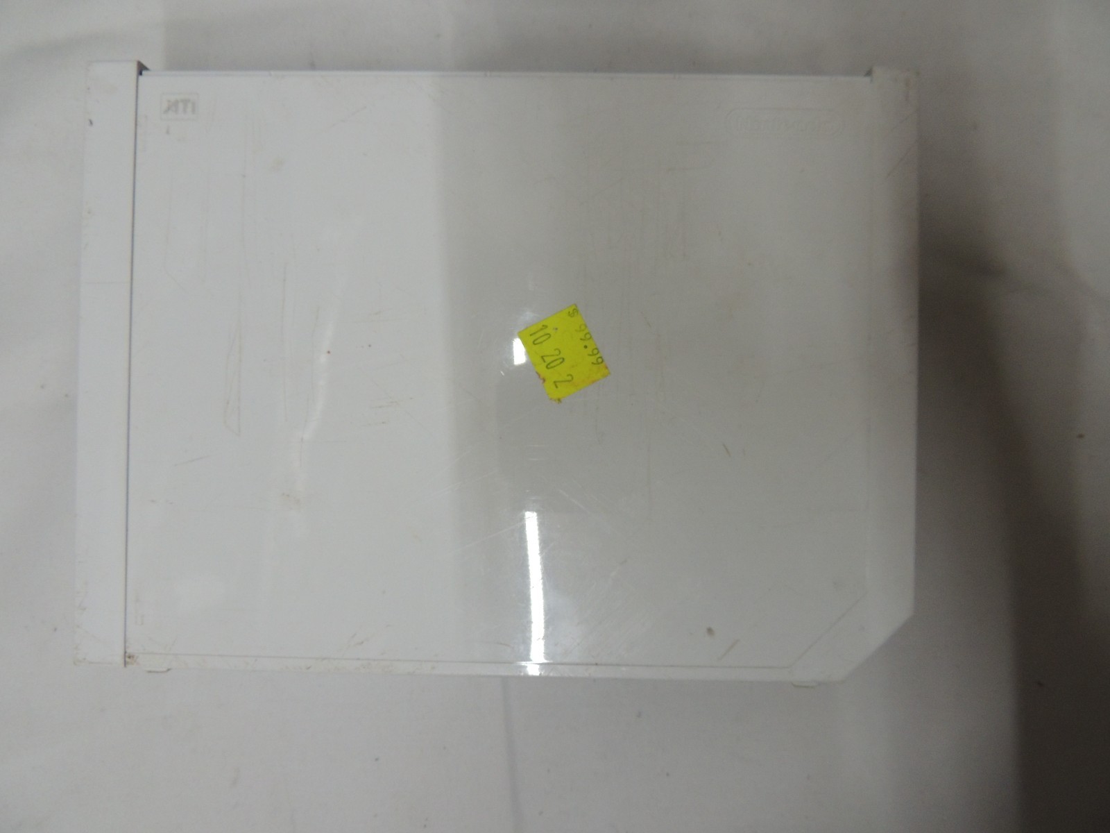 Nintendo Wii – RVL-001 White Bunddle #16