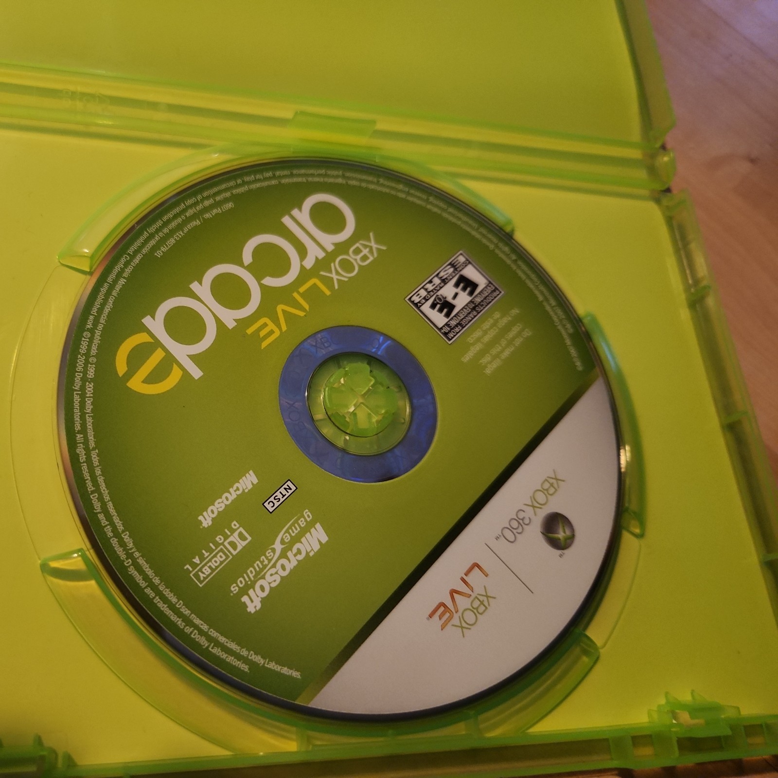 Xbox 360 Live Arcade Compilation Disc Video Game Retro Nostalgia