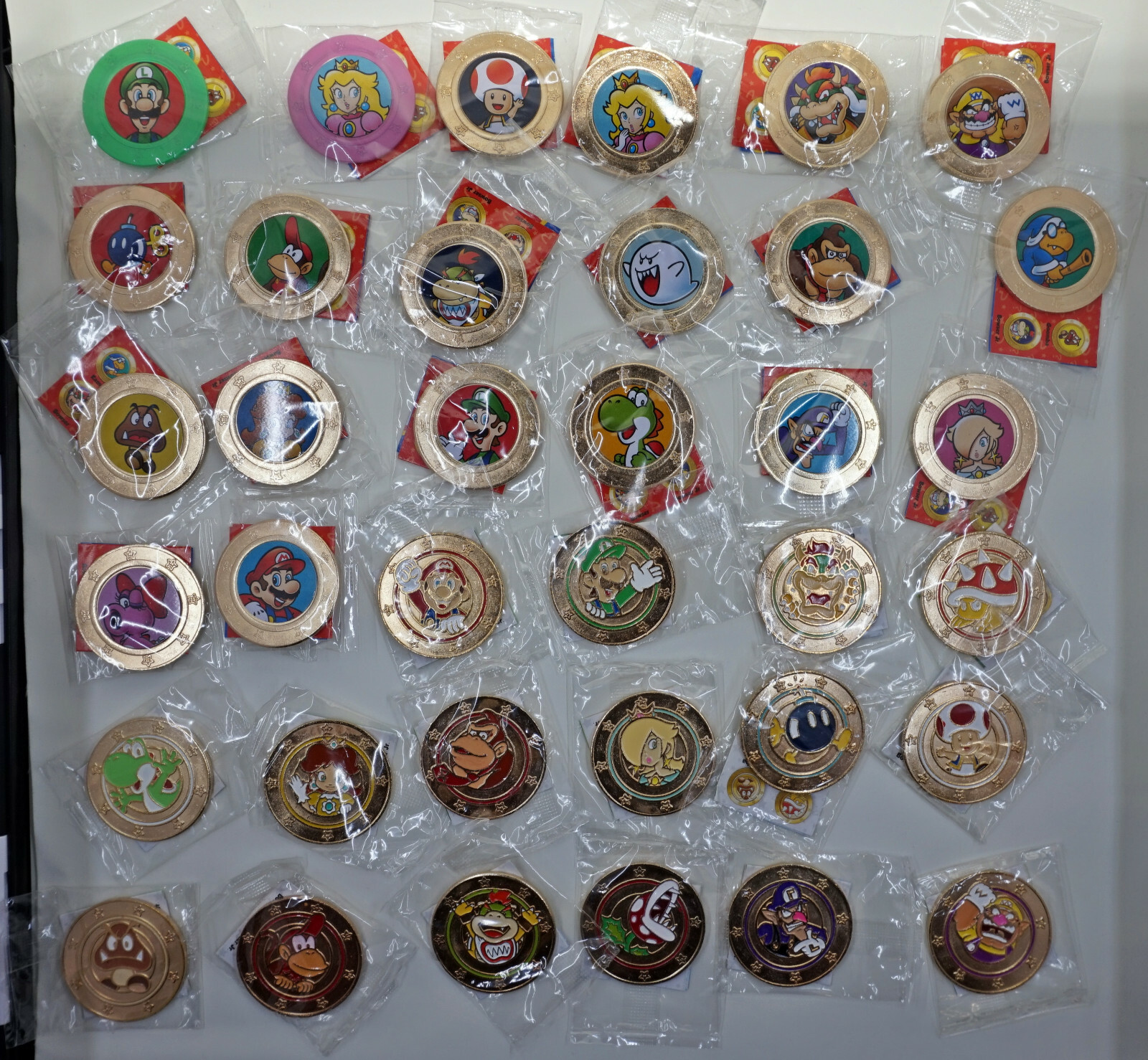 Frankford Wonder Ball Super Mario Coins – NEW *RED MARIO* YOU PICK UPDATED 9/21