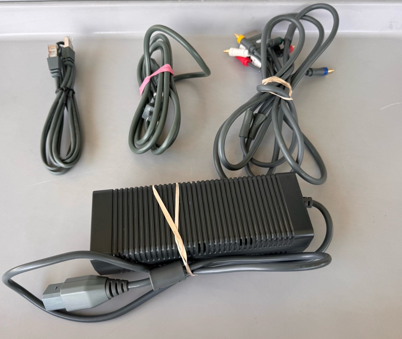 Xbox 360 60G Console With Game Cords WiFi Adaptor Manual Box Tested W/ Black Ops