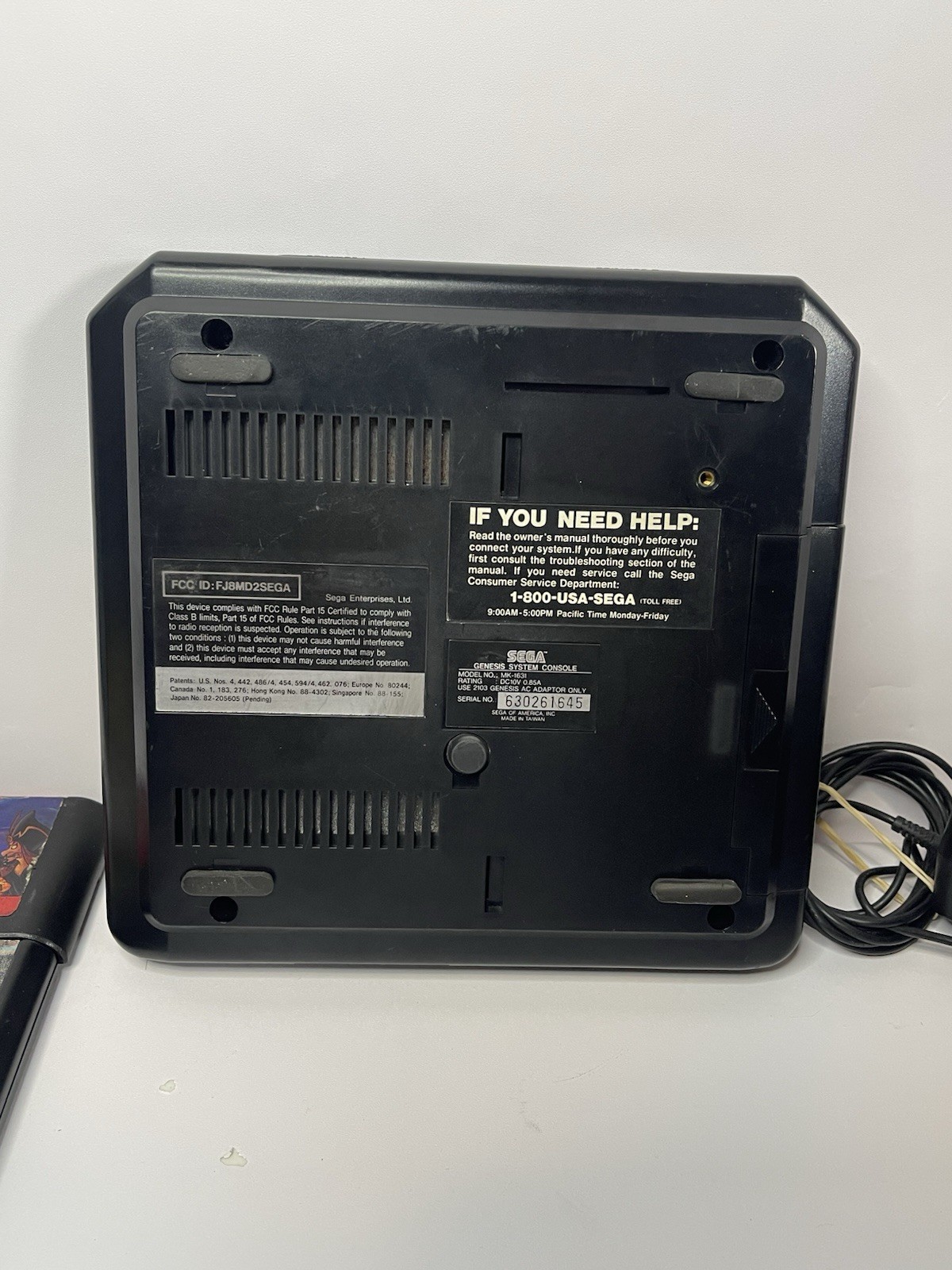 SEGA Genesis Model 2 MK-1631 Video Game System Bundle Controller / Games Tested