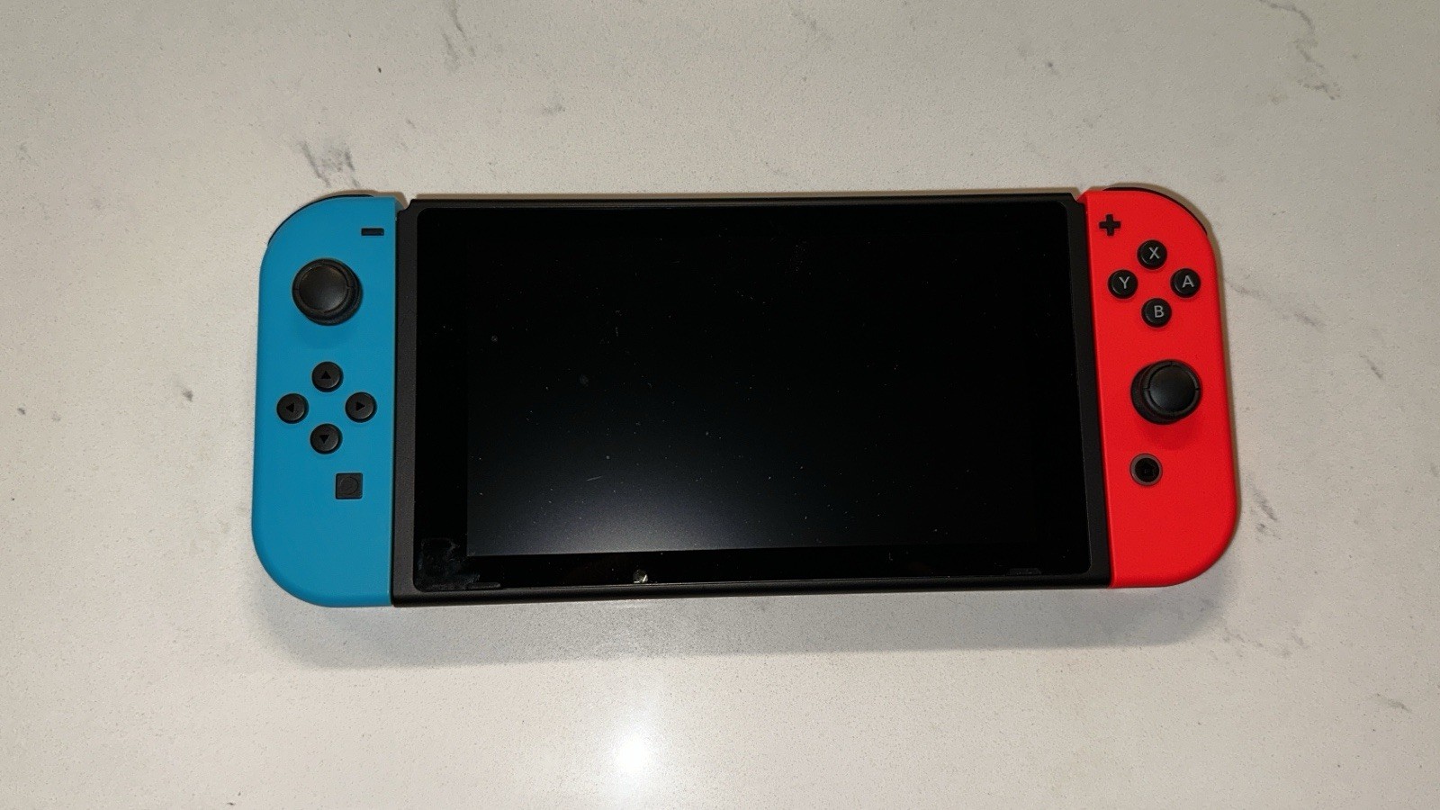 Nintendo Switch 32GB Console Bundle Neon Joy-Cons Dock + 3 Games + Extras