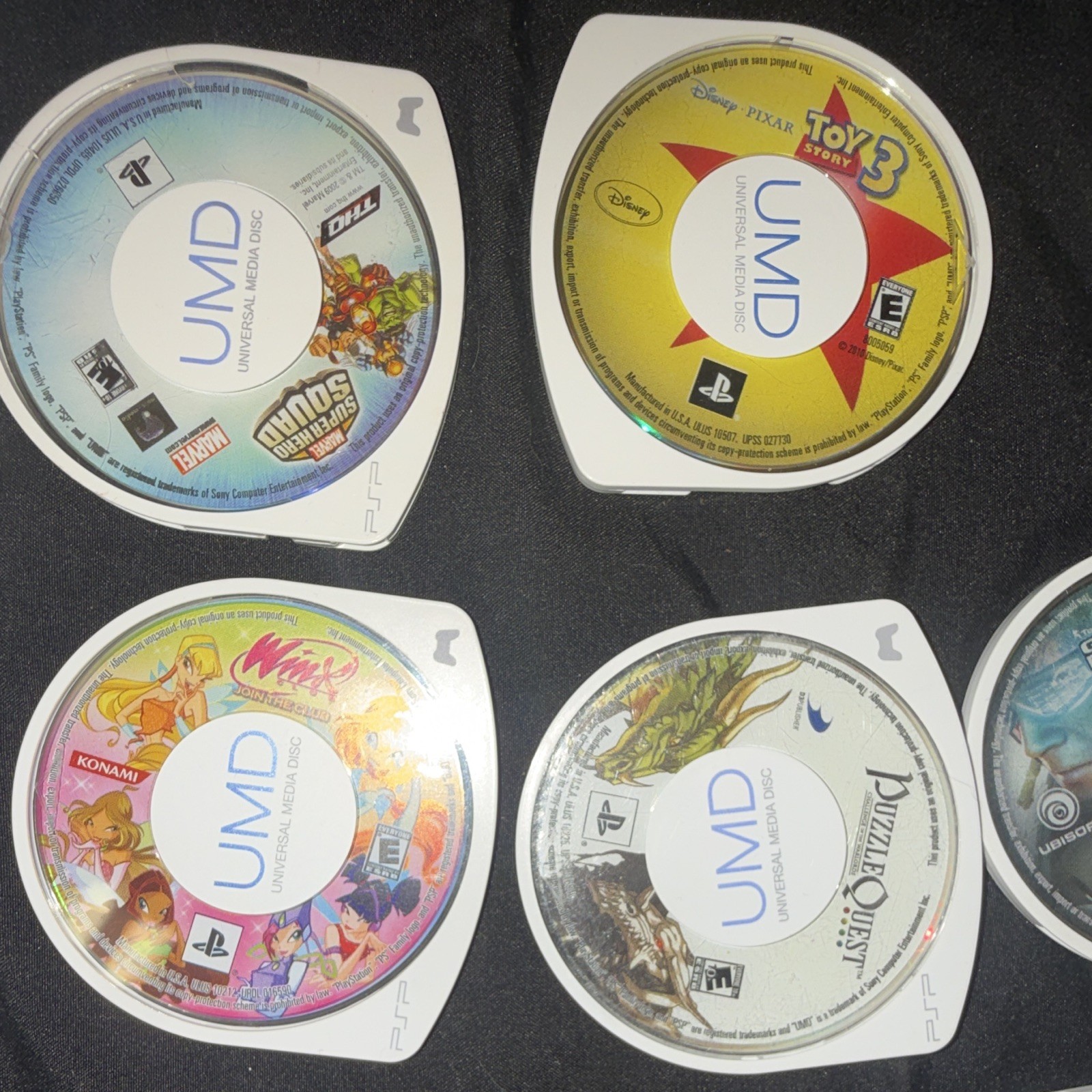 Sony PSP Handheld Console Bundle w/ Carrying Case & Assorted UMD Game Discs 19