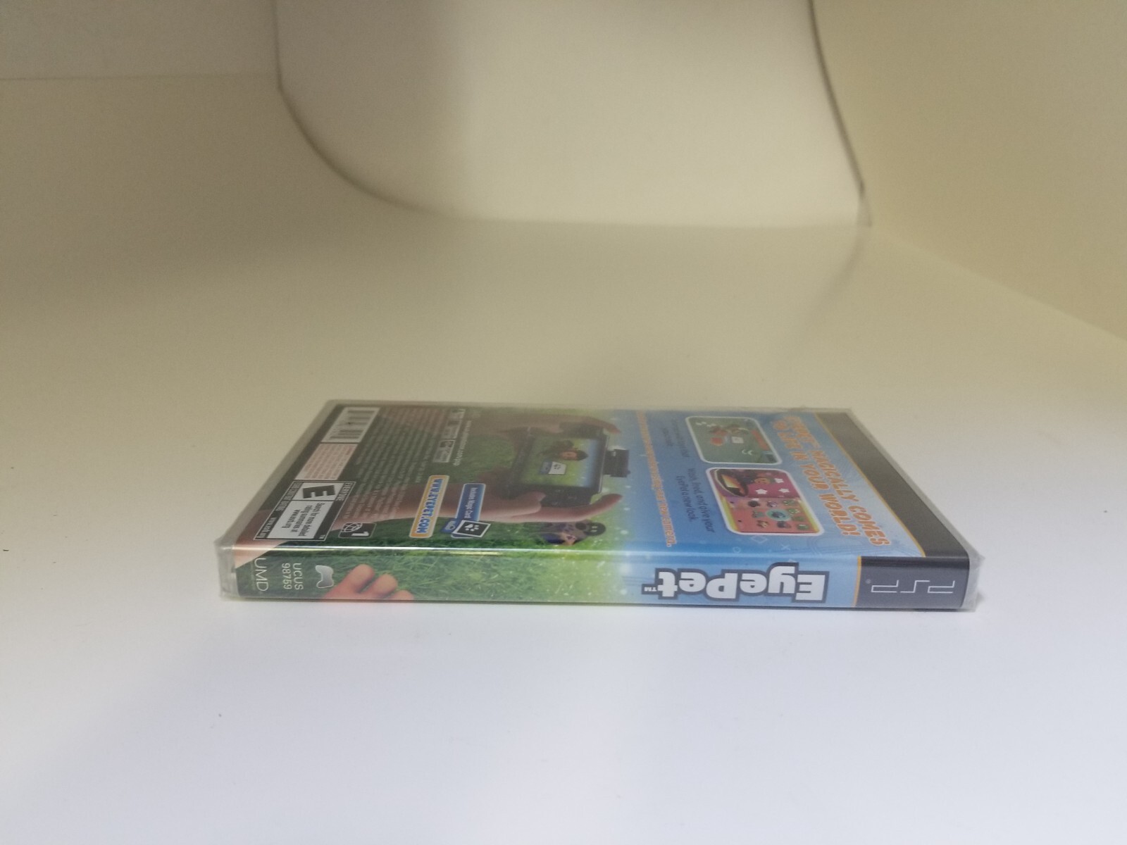 NEW Sealed Virtual Eye Pet game for Sony PSP (Camera required but not included )