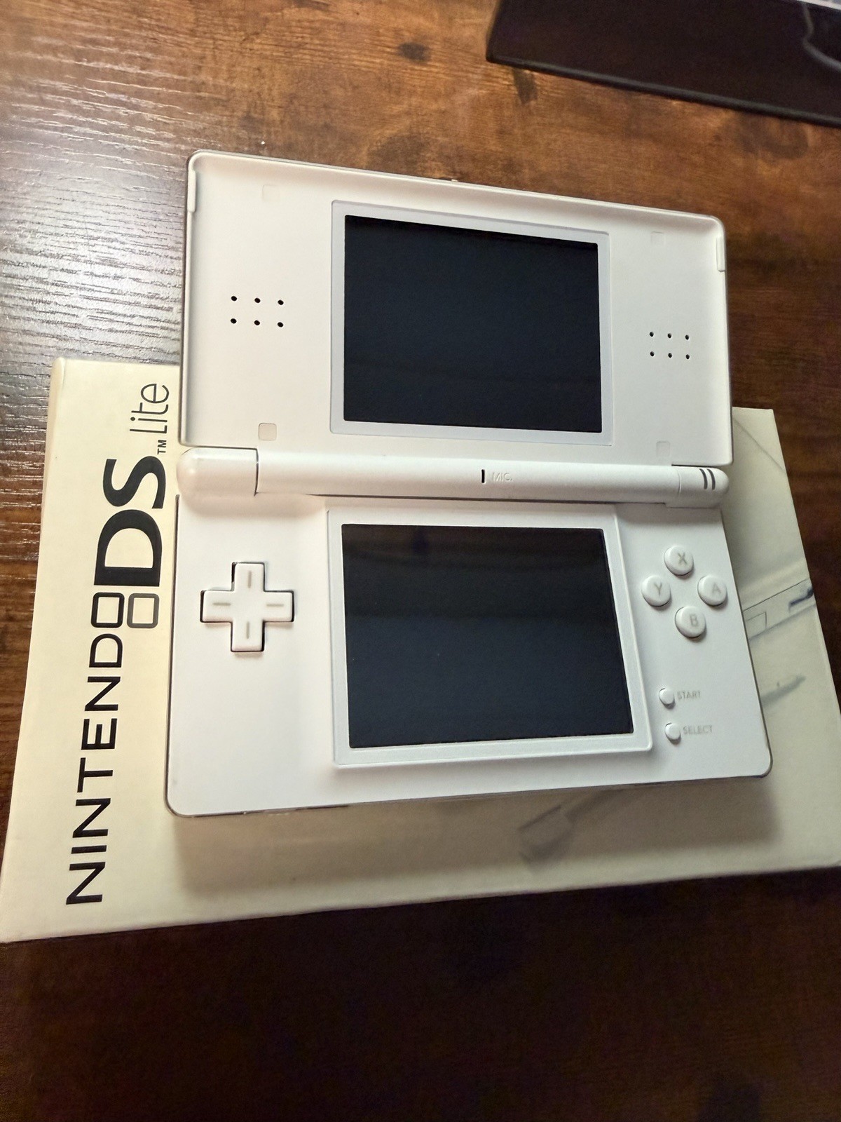Nintendo DS Lite – White