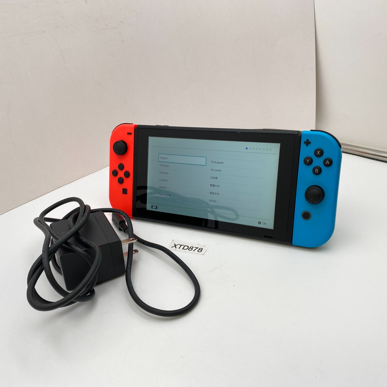 Nintendo Switch – Blue & Red – Game Console – Good Condition